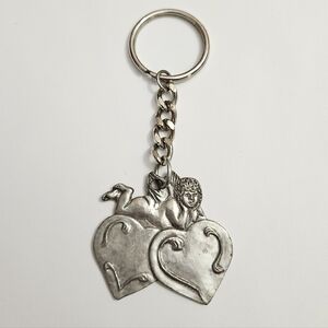 Vintage 1990 Seagull Pewter Cherub on Hearts Keychain